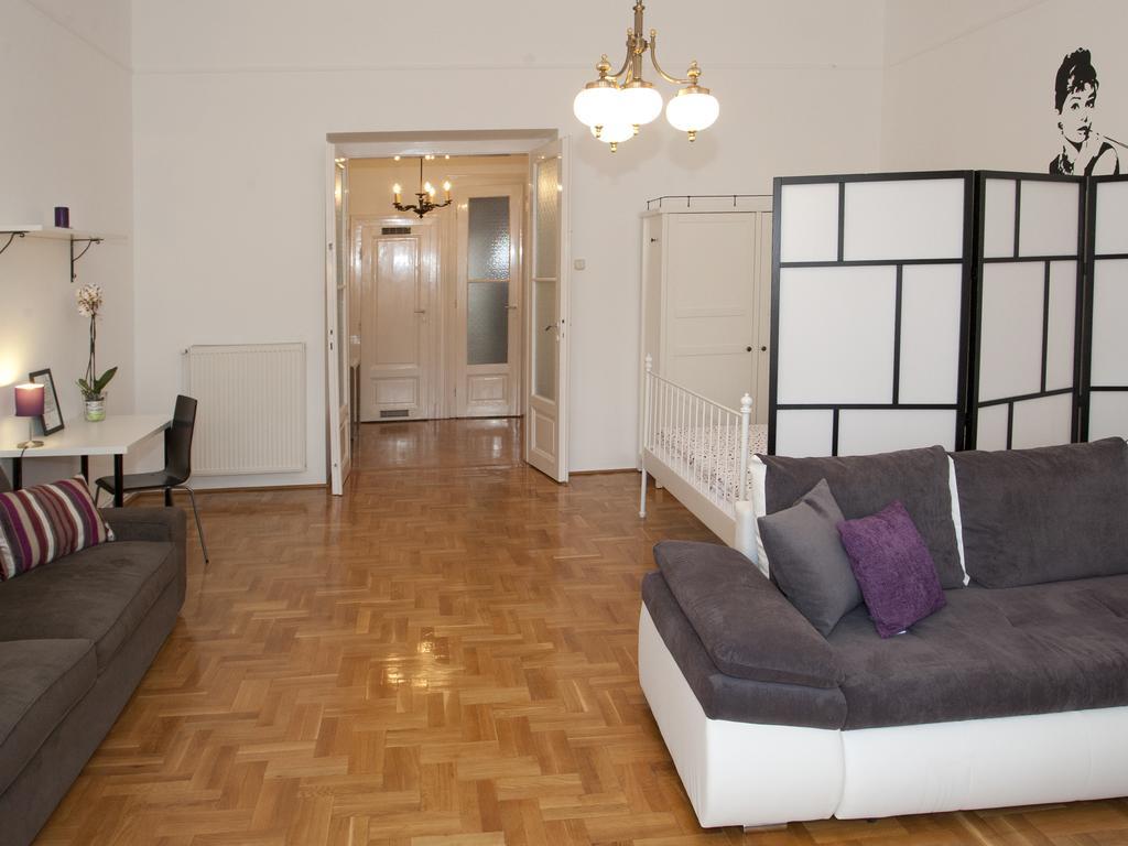 Alice Apartment Budapeszt Pokój zdjęcie