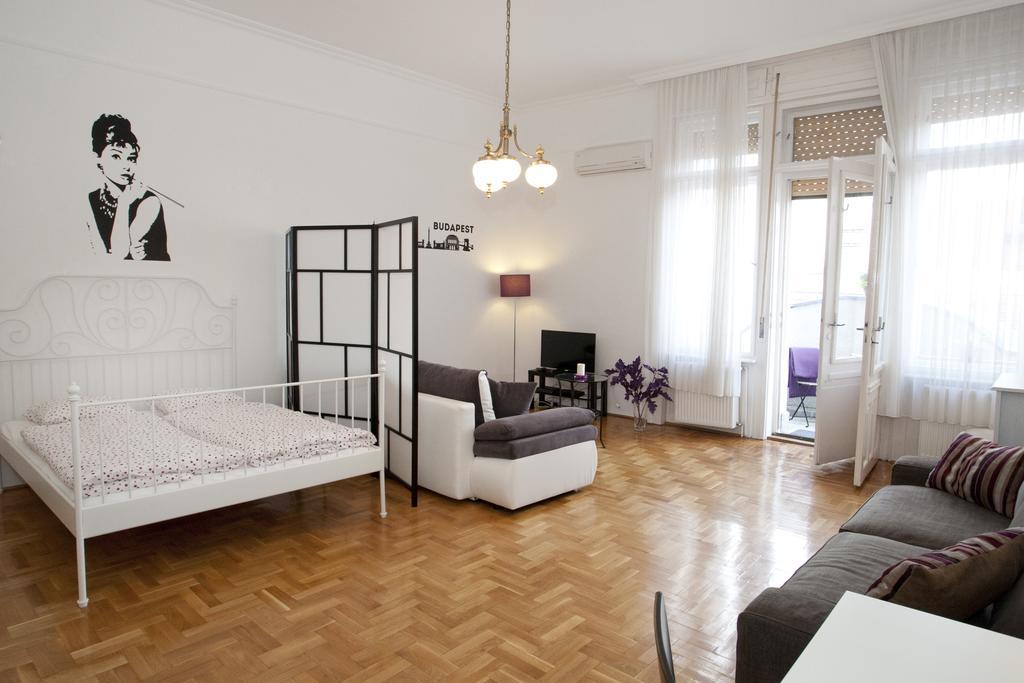 Alice Apartment Budapeszt Pokój zdjęcie